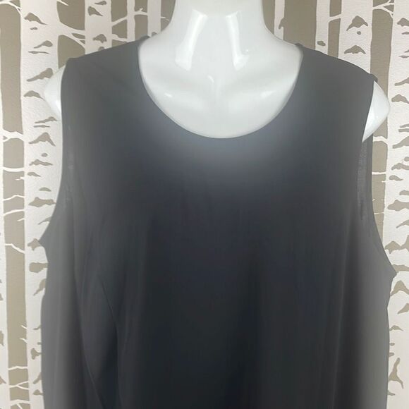 Vince Camuto Semi-Sheer Sleeveless Top 1X - Picture 8 of 11